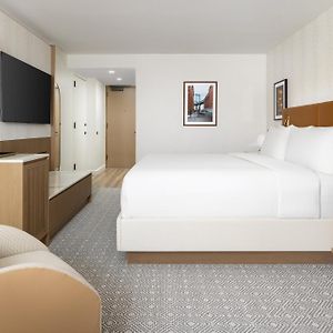 King Room Roll Shower Disability Access